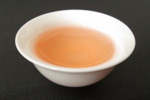 Takeo Tea Farm Organic Oolong brewed