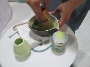 Aoi matcha preparation