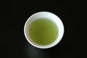 Yamaneen Genmaicha with matcha brewed