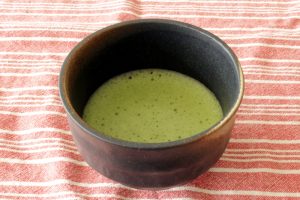 Ryutsu Service organic matcha brewed