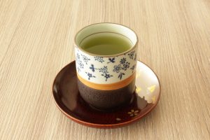 matcha iri genmaicha served