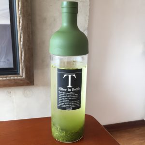 Hario bottle for cold brewing tea
